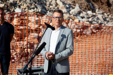 TPOSTAVITEV EMELJNEGA KAMENA IOC NEVERKE - Valter Leban -8542